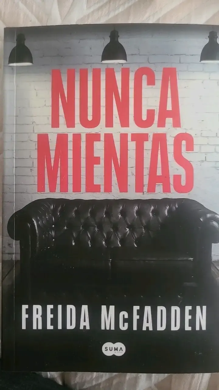 Libro 'Nunca Mientas' de Freida McFadden