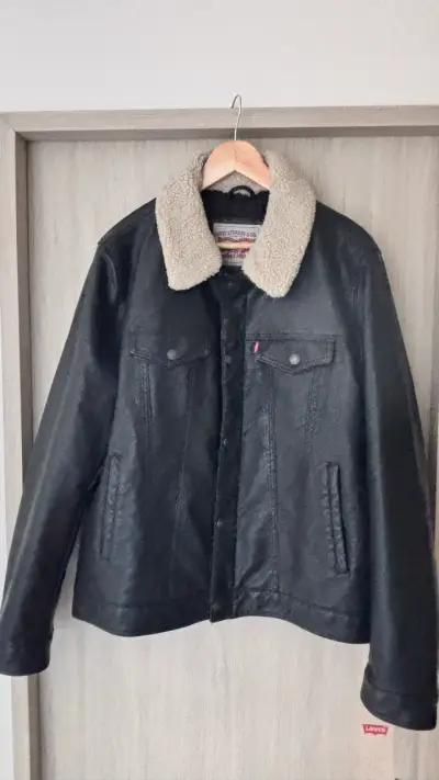 Chaqueta de cuero Levi's con forro de lana - miniatura 1