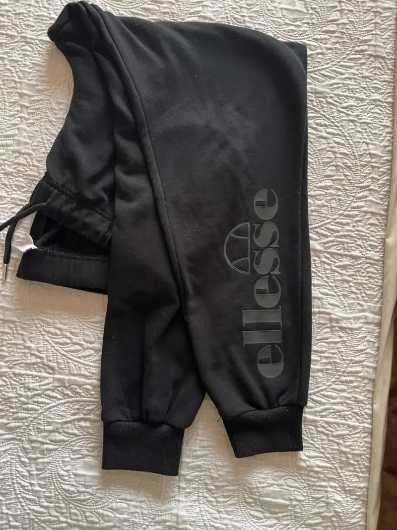 Pantalon deportivo negro Ellesse - 1