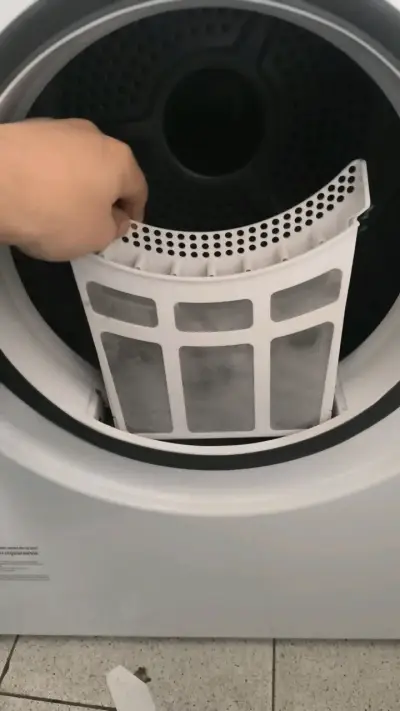 Secadora Midea de carga frontal blanca - miniatura 3