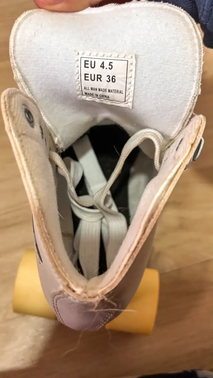 Patines de cuatro ruedas blancos Honda N 36 - 4