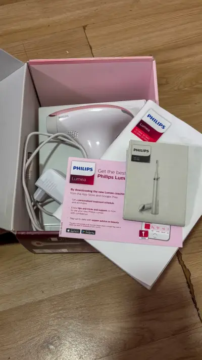 Depiladora IPL Philips Lumea en caja - miniatura 1