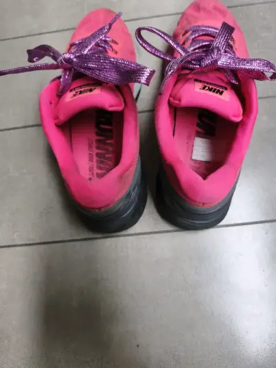 Zapatillas Nike Lunarglide 6 rosadas - miniatura 2