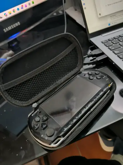 Consola portátil Sony PSP 3010 - miniatura 1
