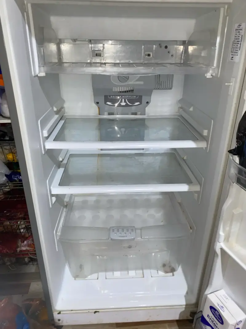 Refrigerador Fensa con eficiencia energética A - 4