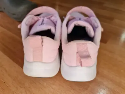 Zapatillas Nike Star Runner rosadas - miniatura 4