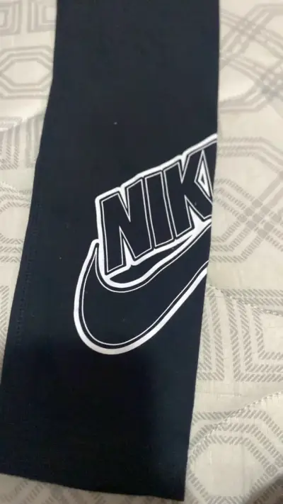 Leggings deportivos Nike negros - miniatura 2