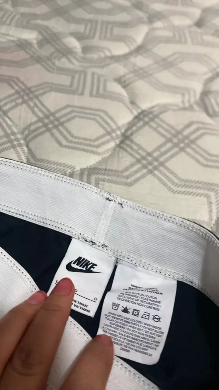 Leggings deportivos Nike negros - 3
