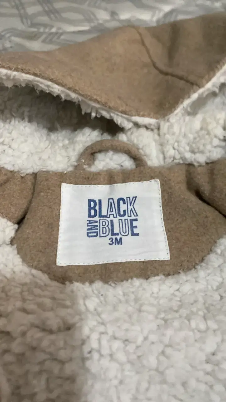 Abrigo de bebé con capucha beige - 2