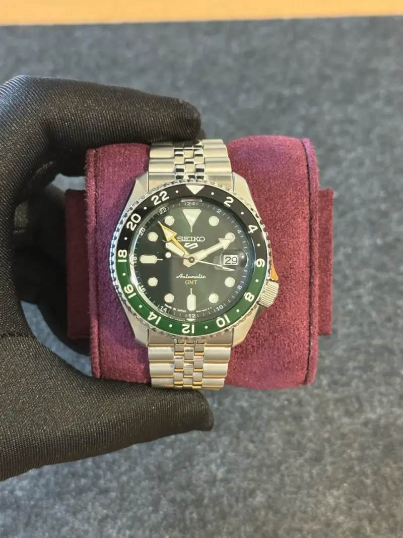 Reloj automático Seiko GMT verde - 2