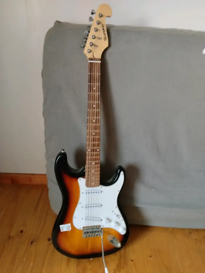 Guitarra eléctrica scorpion sunburst - 1