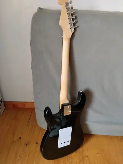 Guitarra eléctrica scorpion sunburst - miniatura 2