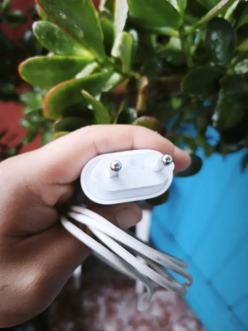 Cargador Apple USB con cable original C - 3