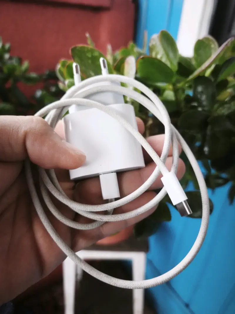 Cargador Apple USB con cable original C - 4