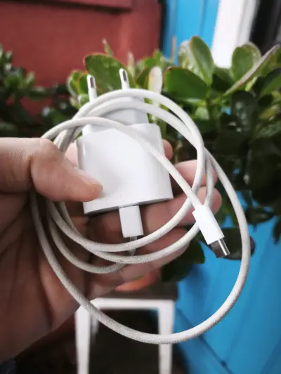 Cargador Apple USB con cable original C - miniatura 4