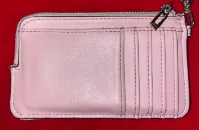 Monedero Guess rosa con correa desmontable - miniatura 3