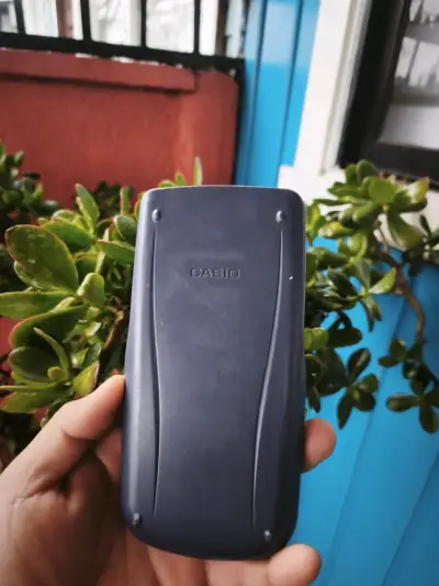 Calculadora científica Casio fx-570ES PLUS - miniatura 3