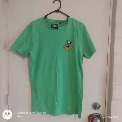 Polera gris con estampado minimalista - miniatura 4