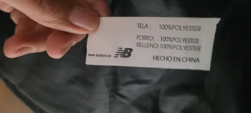 Chaqueta acolchada negra New Balance - 2