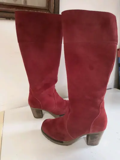 Botas altas de cuero Reno roja con tacón NRO.40 - miniatura 1