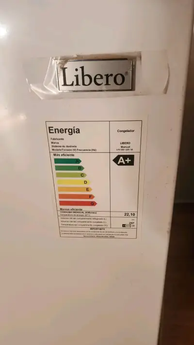 Congelador horizontal Libero en buen estado - miniatura 2