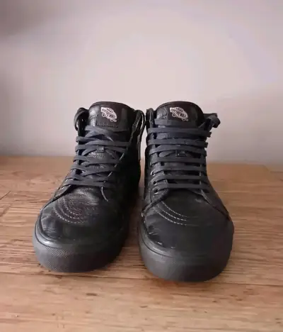 Zapatillas Vans negras de cuero - miniatura 1