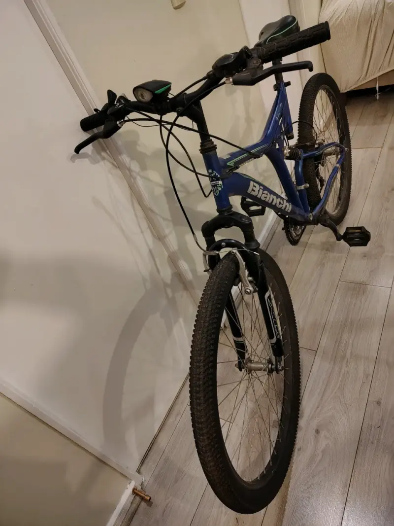 Bicicleta montaña Bianchi azul suspensión - 3