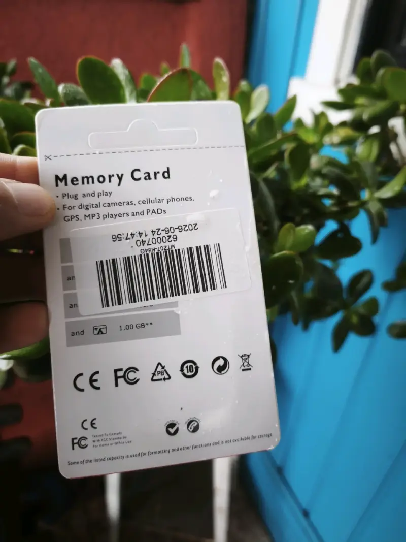 Tarjeta MicroSD Lenovo 64GB con adaptador - 2