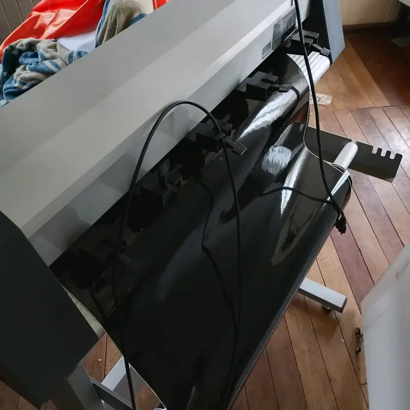 Plotter de corte profesional de 60 cm - 3