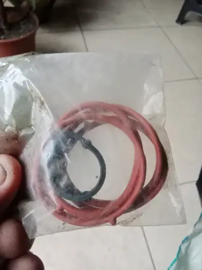 Fuelle de goma para vehículo usado - miniatura 6