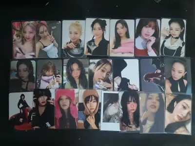 Colección de álbumes de K-pop variados - miniatura 2
