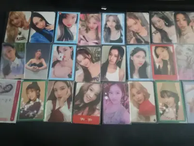 Colección de álbumes de K-pop variados - miniatura 3