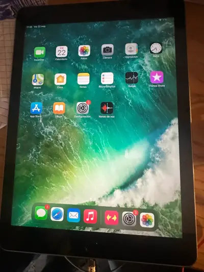 iPad con pantalla Retina en buen estado - miniatura 1