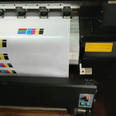 Plotter de gran formato 1,60 cm ecosolvente - miniatura 1