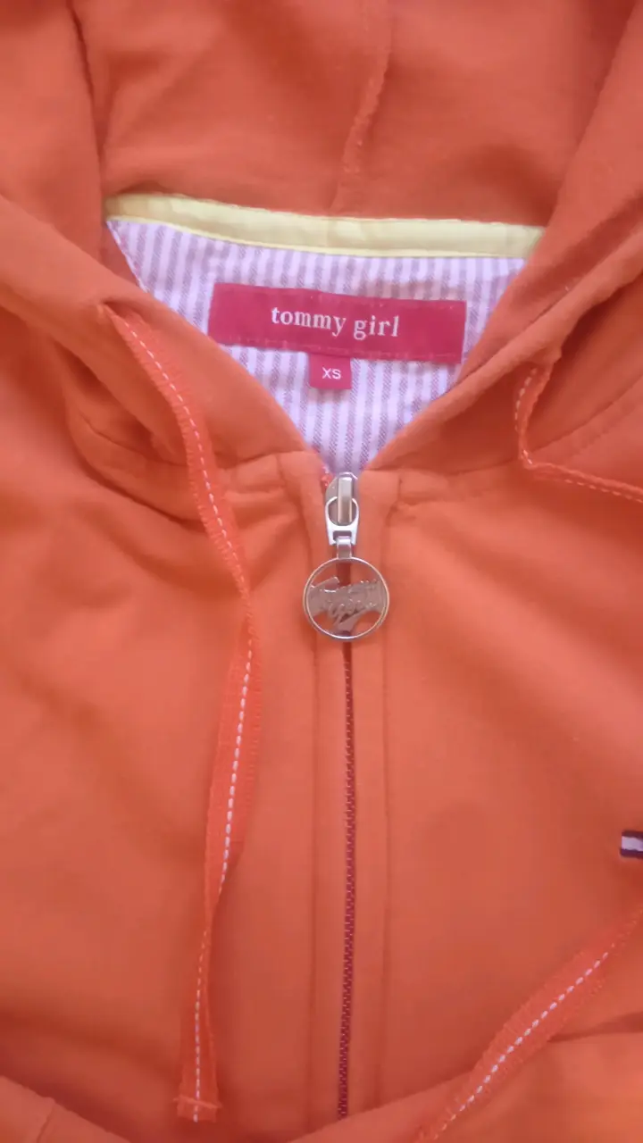Polerón Tommy Girl naranja con capucha - 1