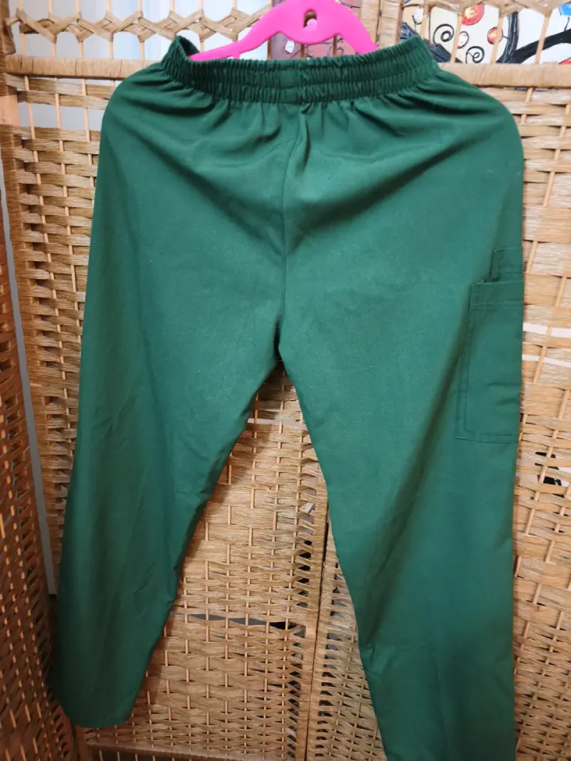 Pantalones verdes unisex con bolsillo lateral - 2