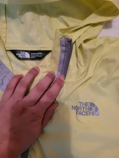 Cortavientos The North Face - miniatura 2