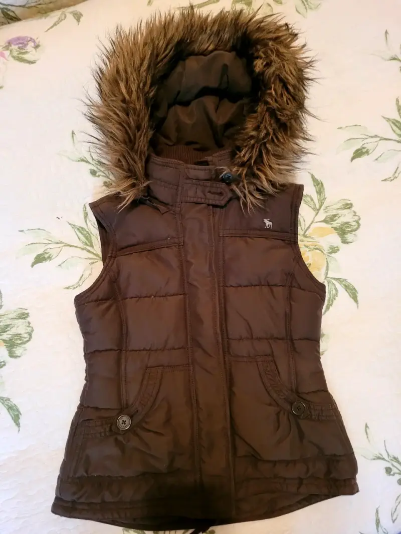 Chaleco sin mangas Abercrombie - 1