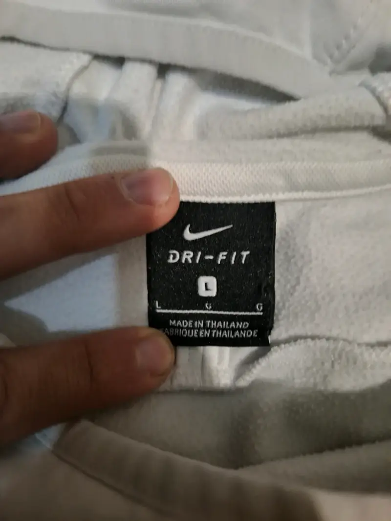 Polerón Nike blanco con capucha - 2