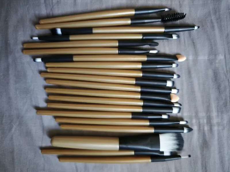 Set de brochas de maquillaje profesional - 1