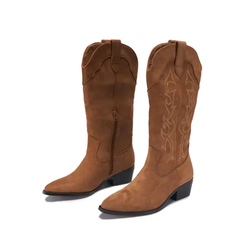 Botas vaqueras de gamuza marrón