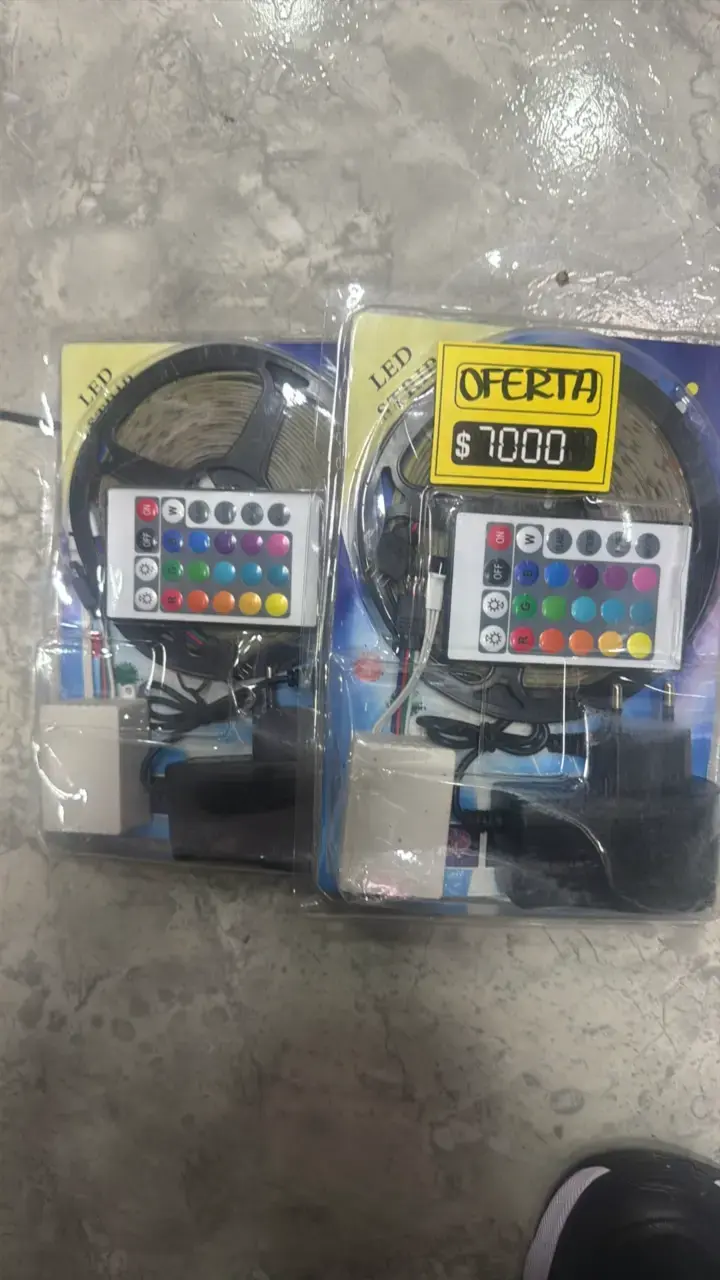 Tira LED RGB con control remoto