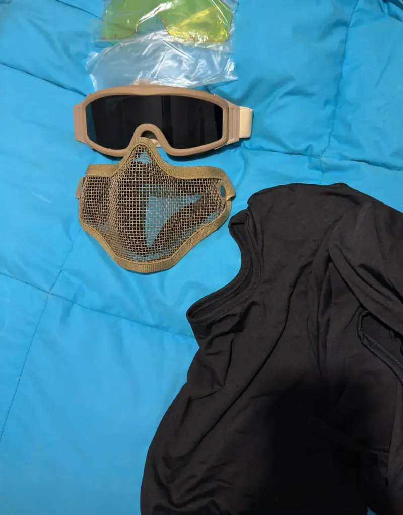 Set de protección para airsoft con balaclava