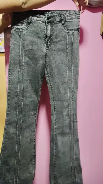 Jeans acampanados azul Menina - miniatura 4