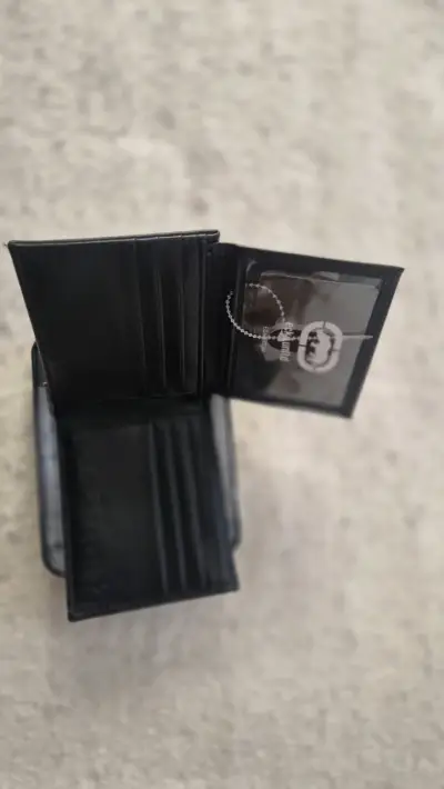 Billetera de cuero negra - miniatura 1