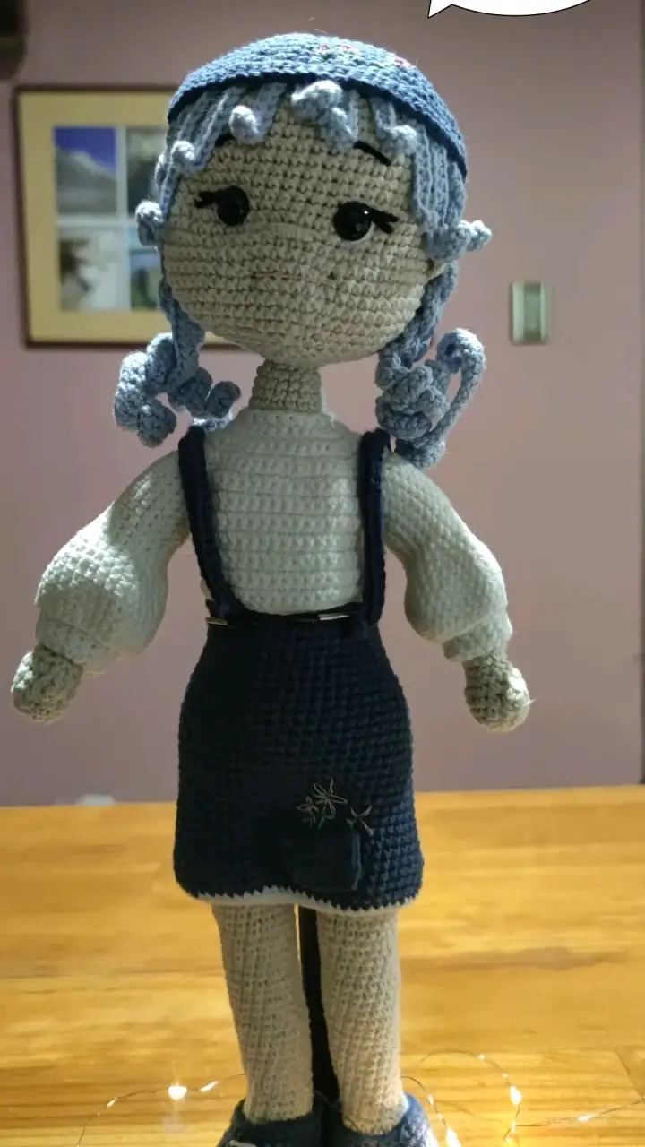 Muñeca de crochet hecha a mano - 2