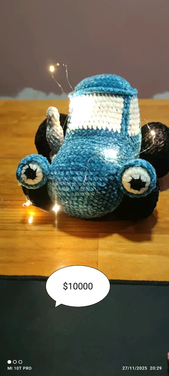 Muñeca de crochet hecha a mano - 5
