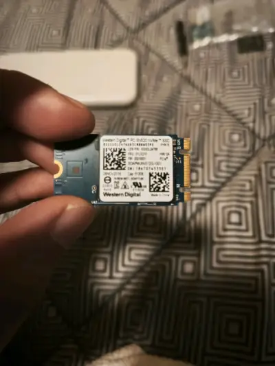 SSD Western Digital 256GB M.2 - miniatura 2