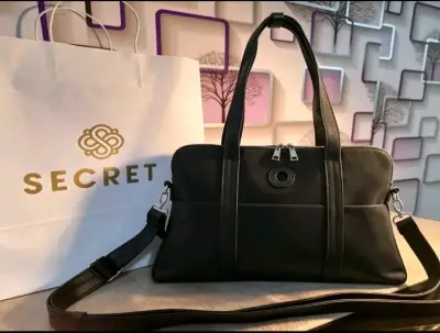 Bolso negro para notebook - miniatura 5