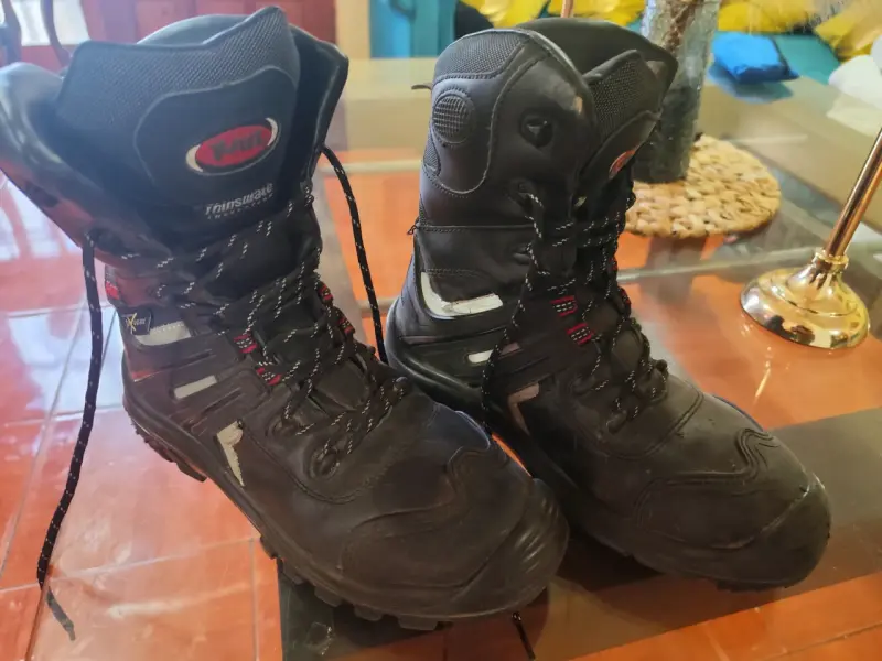 Botas de montaña negras con Thinsulate